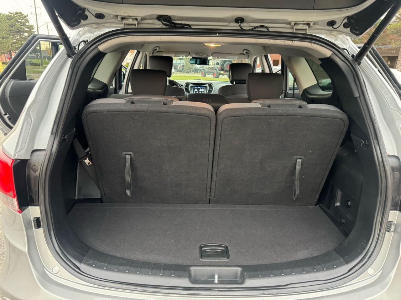 2019 Hyundai Santa Fe XL Preferred - Photo #13