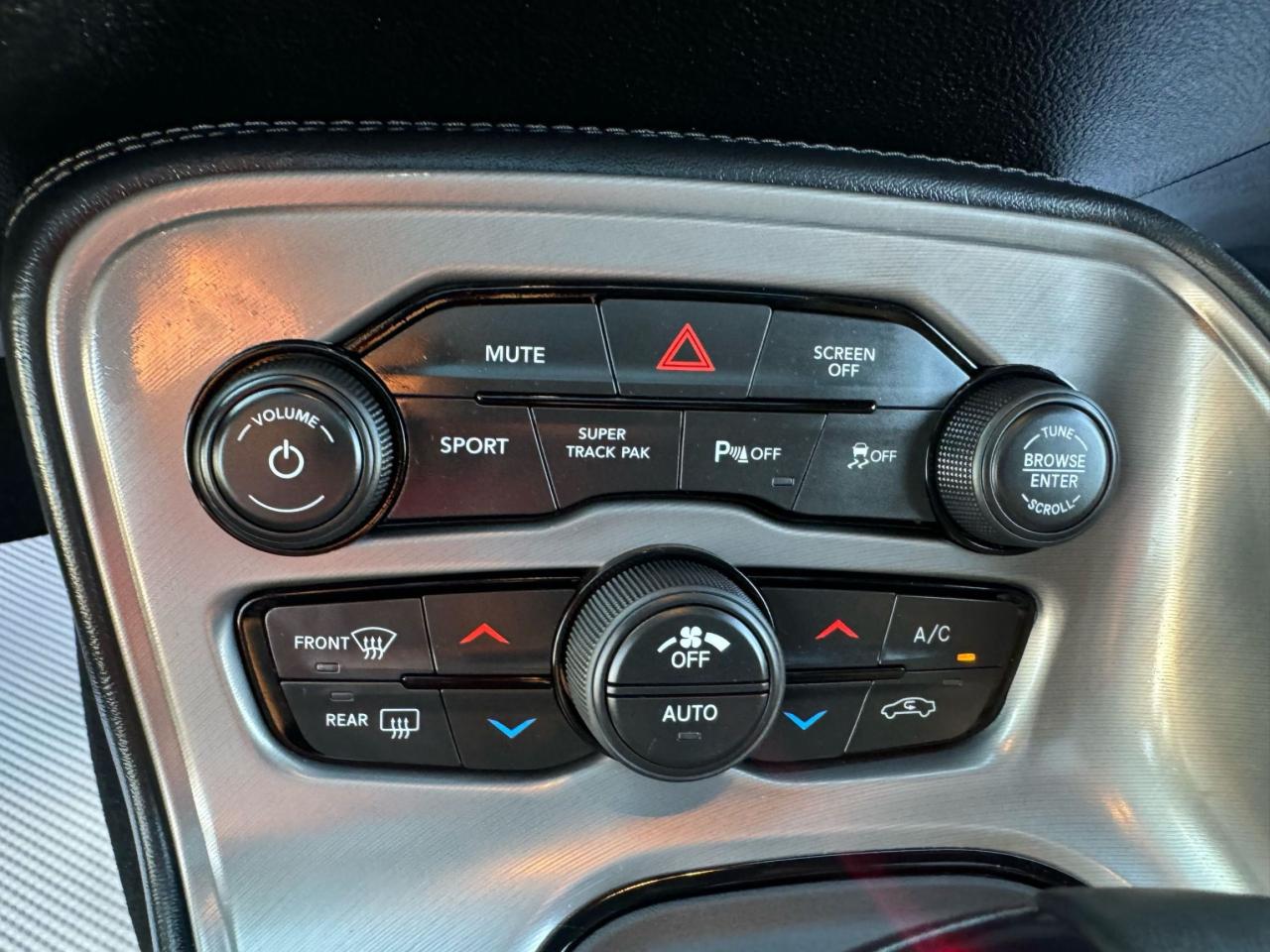 2023 Dodge Challenger GT - Photo #14