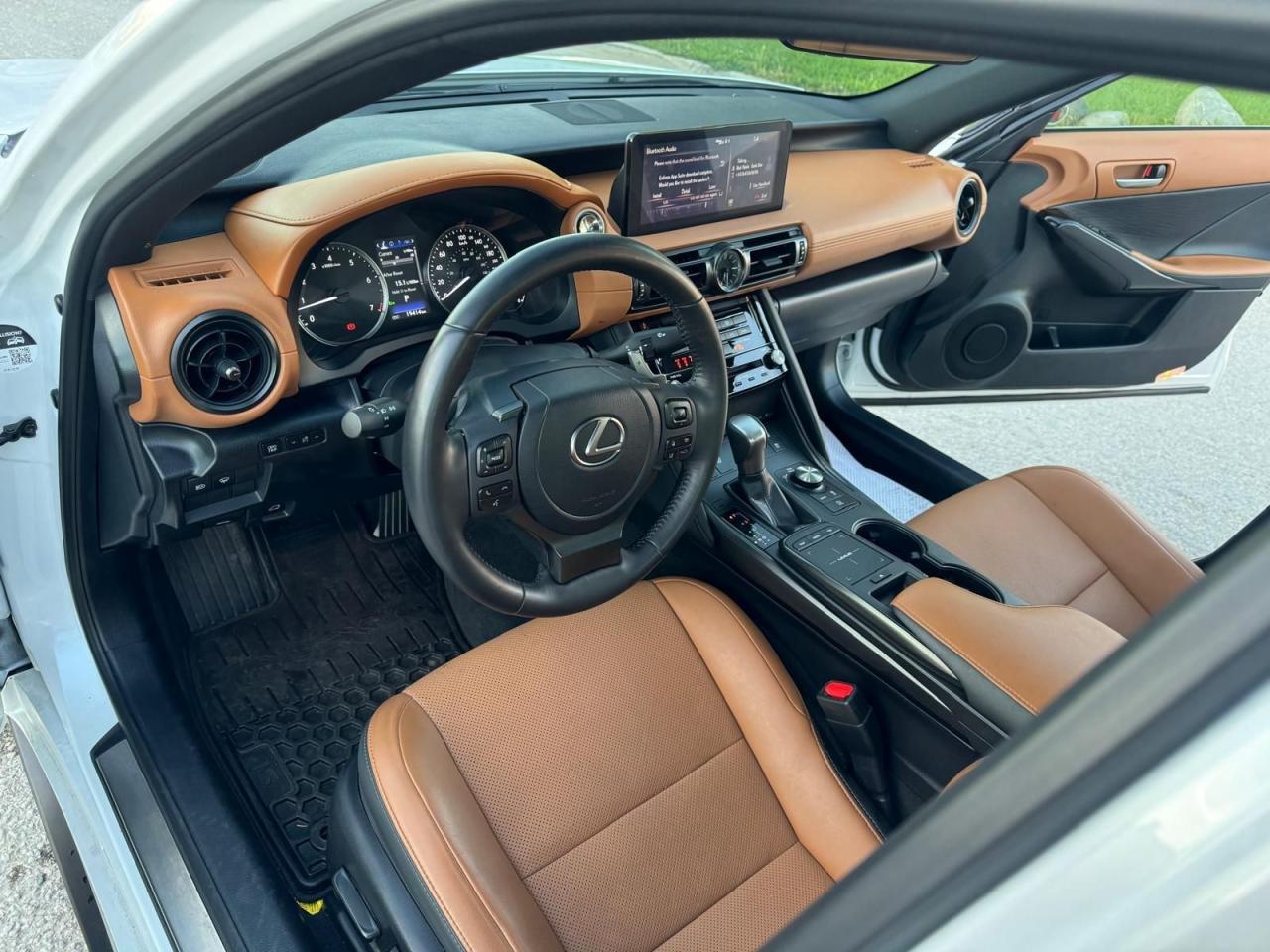 2023 Lexus IS IS 300 - Photo #10