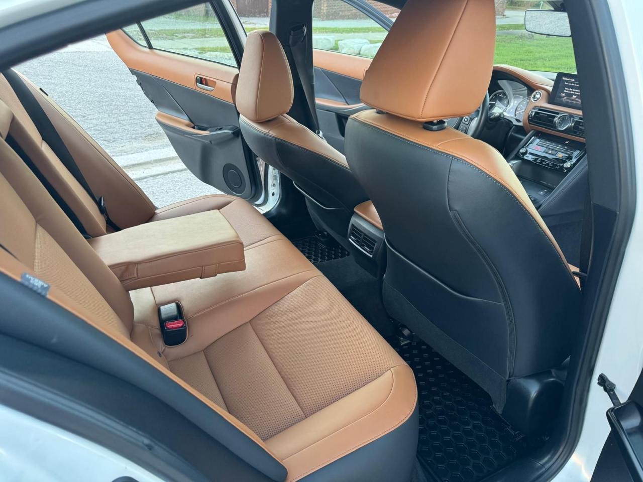 2023 Lexus IS IS 300 - Photo #19