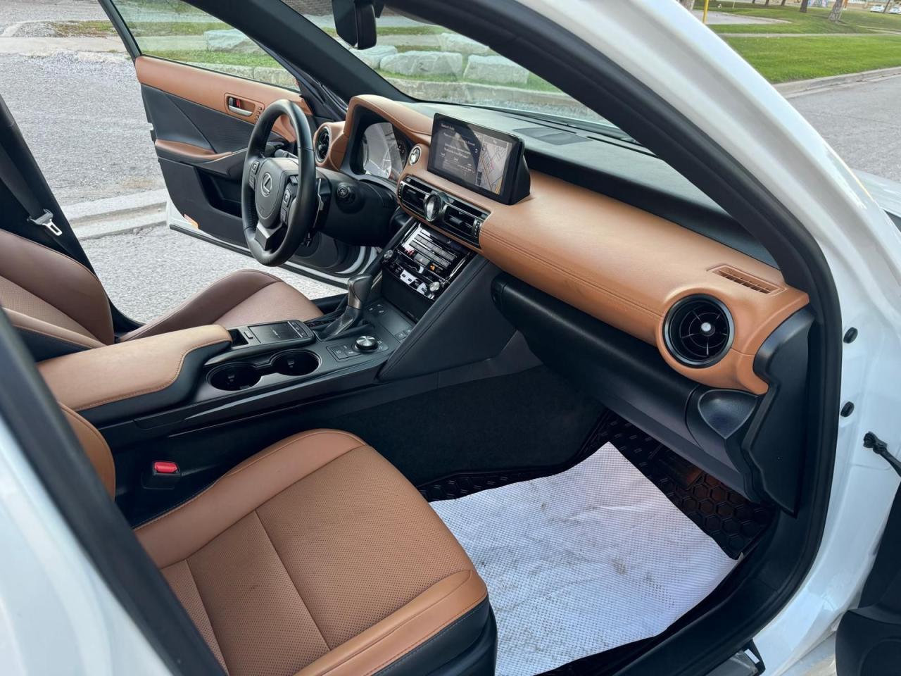 2023 Lexus IS IS 300 - Photo #17