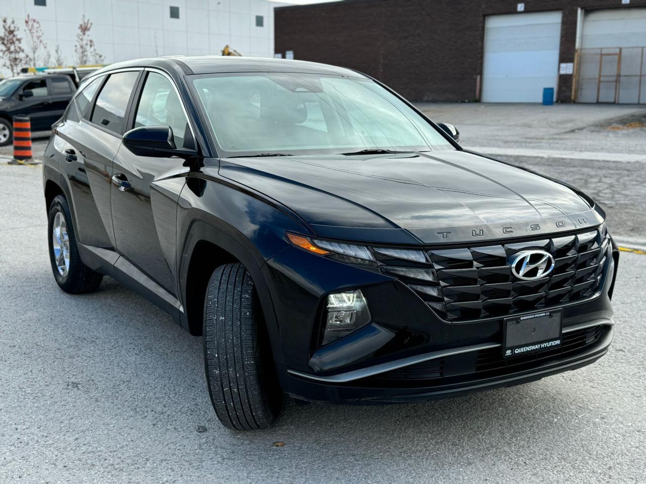 2023 Hyundai Tucson Essential - Photo #2