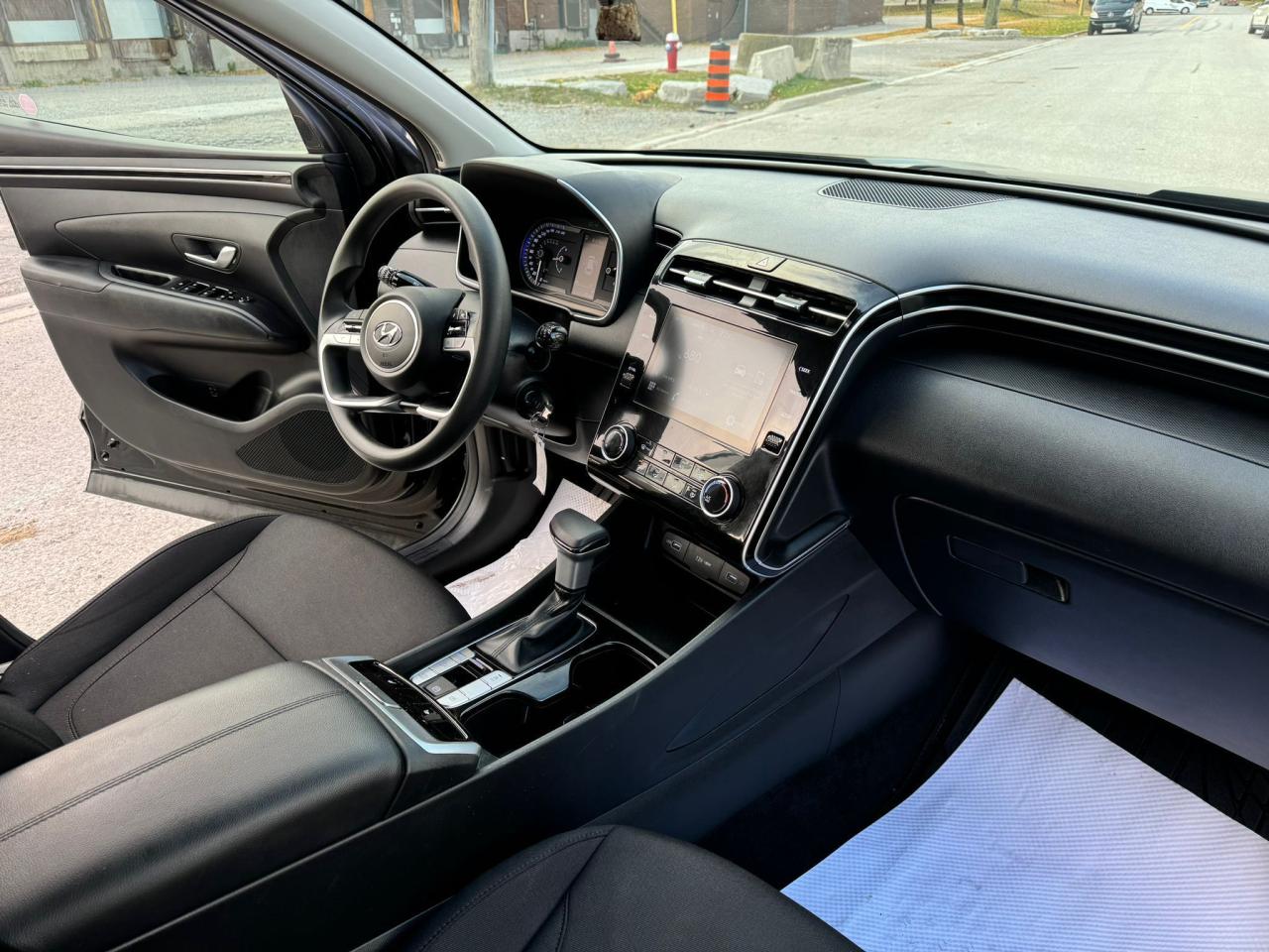 2023 Hyundai Tucson Essential - Photo #12