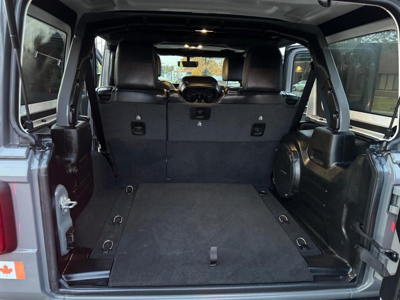 2023 Jeep Wrangler RUBICON - Photo #28