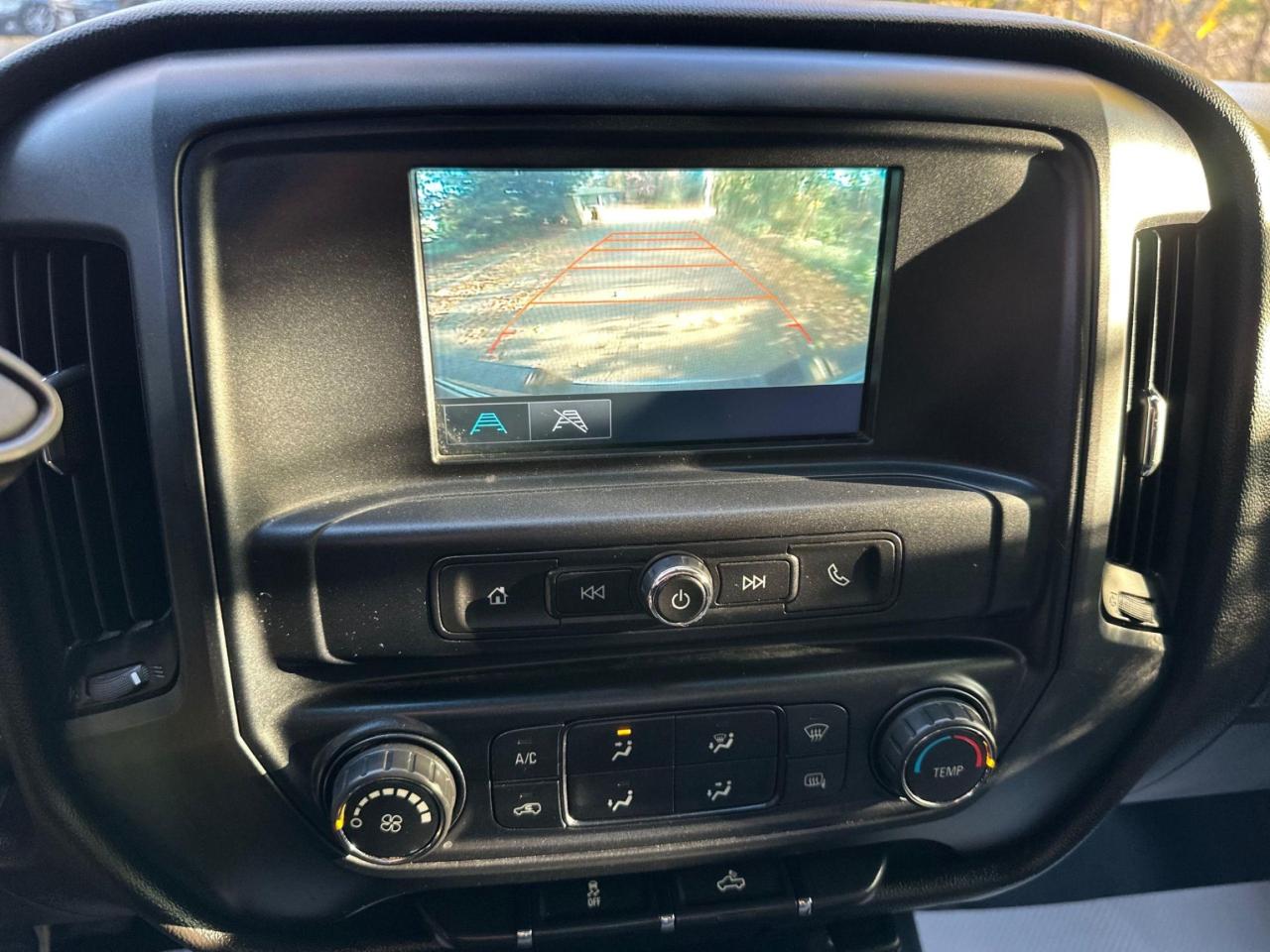 2017 Chevrolet Silverado 1500  - Photo #8