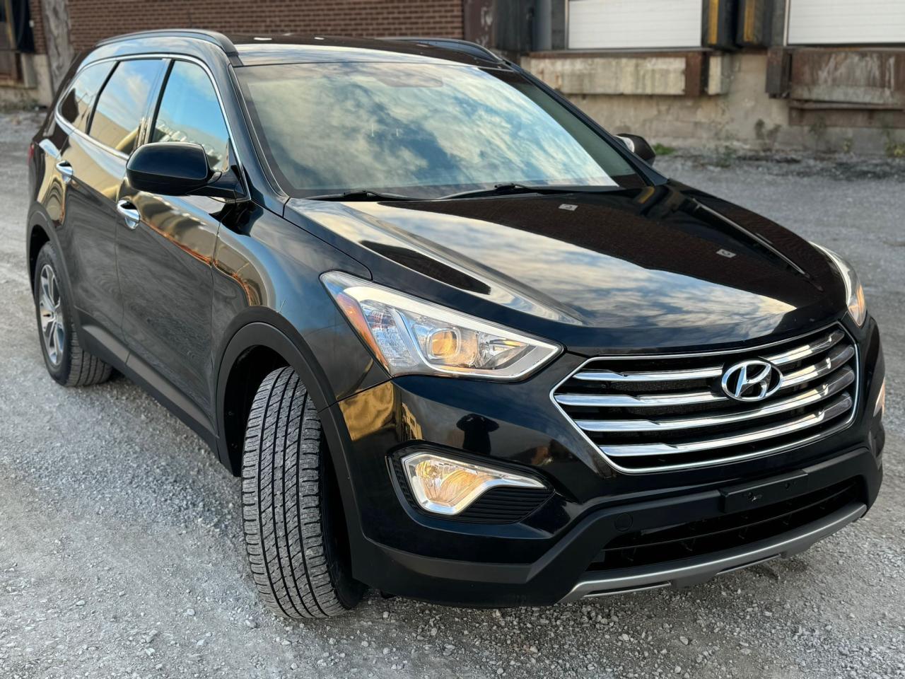 2016 Hyundai Santa Fe XL Premium - Photo #2
