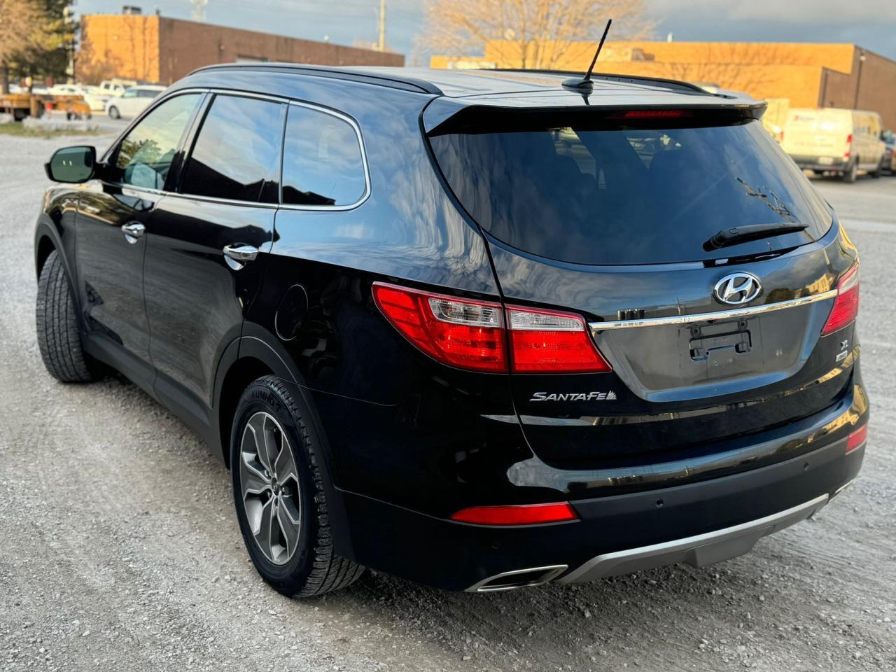 2016 Hyundai Santa Fe XL Premium - Photo #7