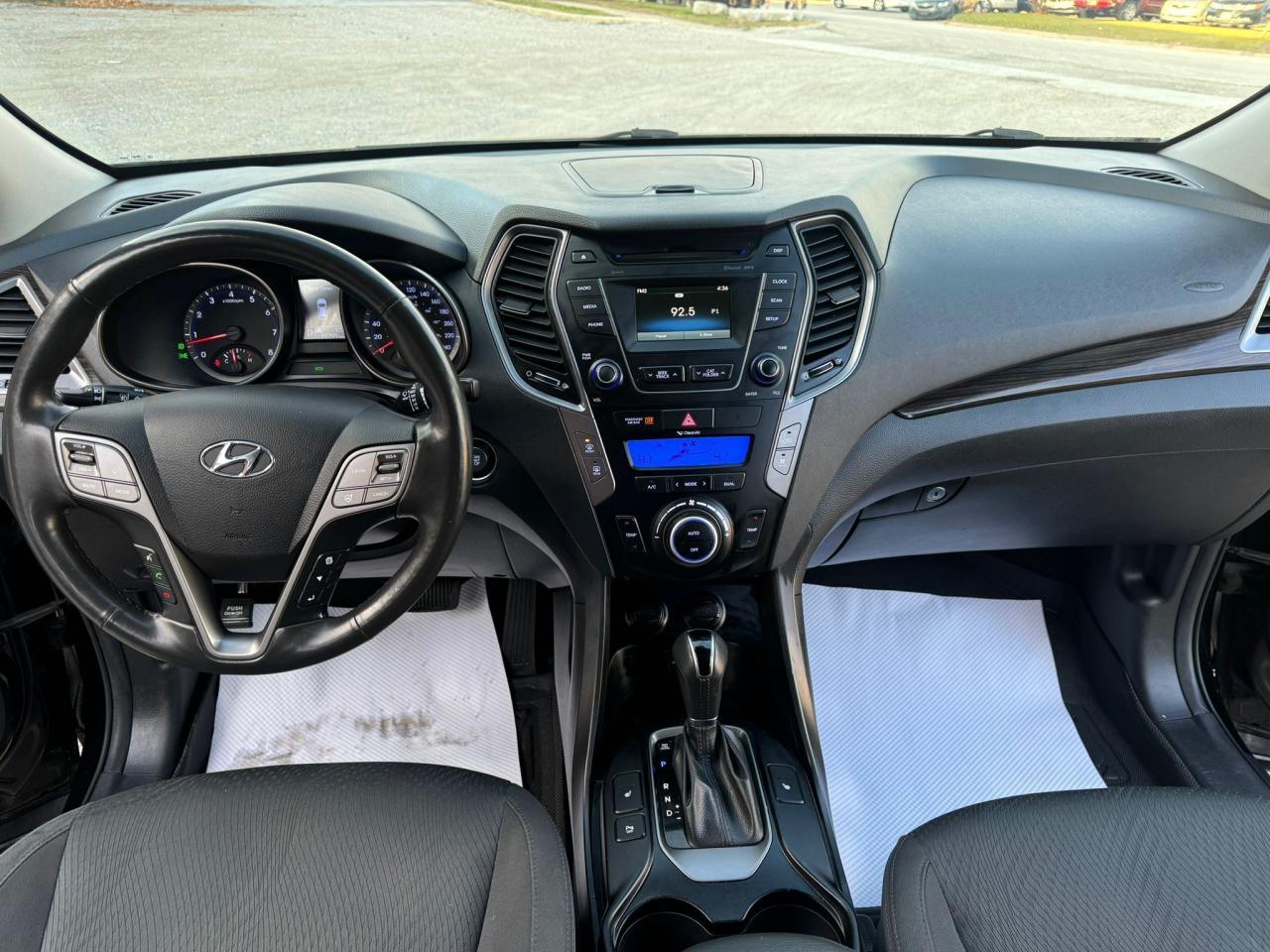 2016 Hyundai Santa Fe XL Premium - Photo #16