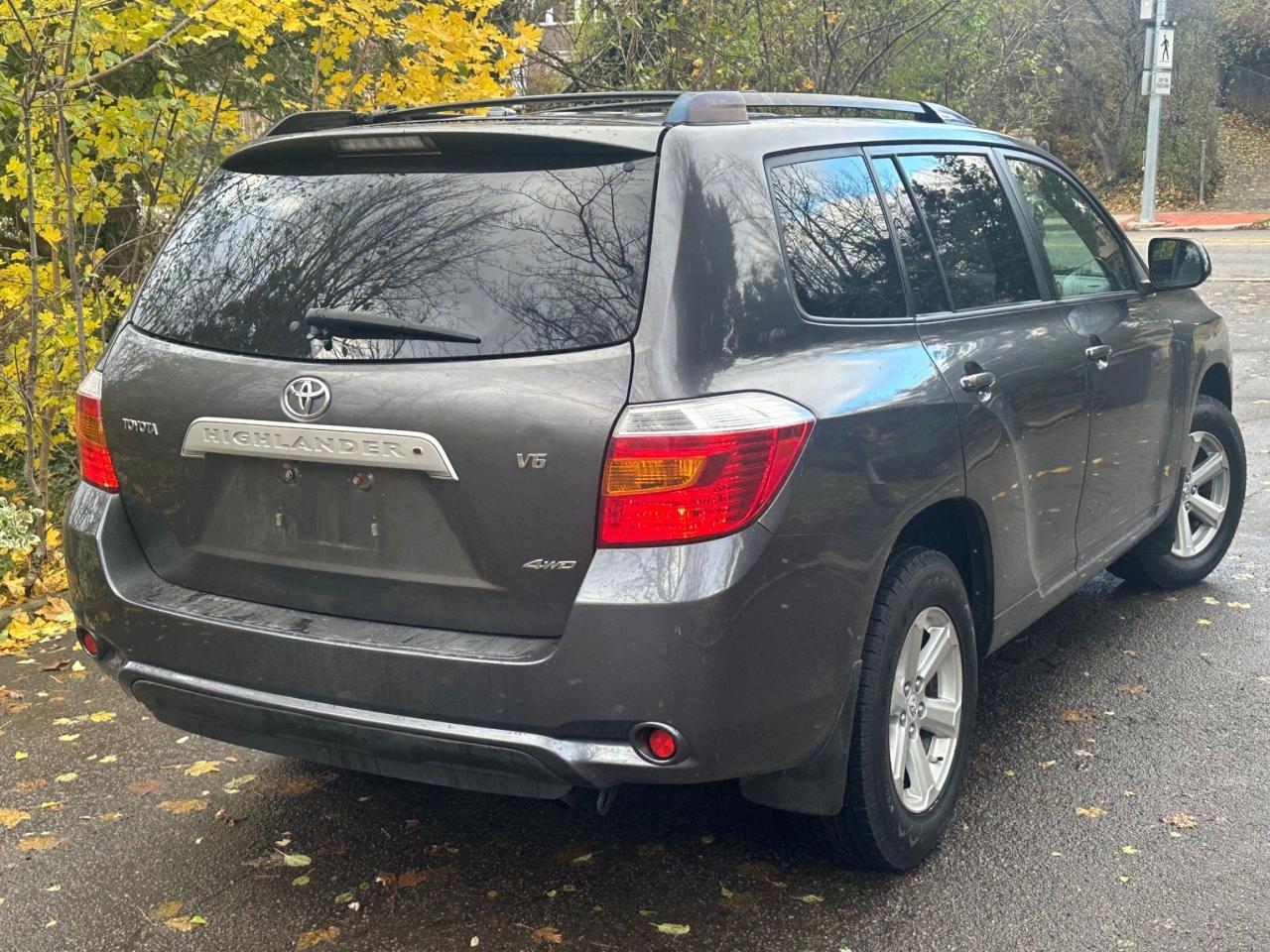 2009 Toyota Highlander 4WD 4dr V6 - Photo #2