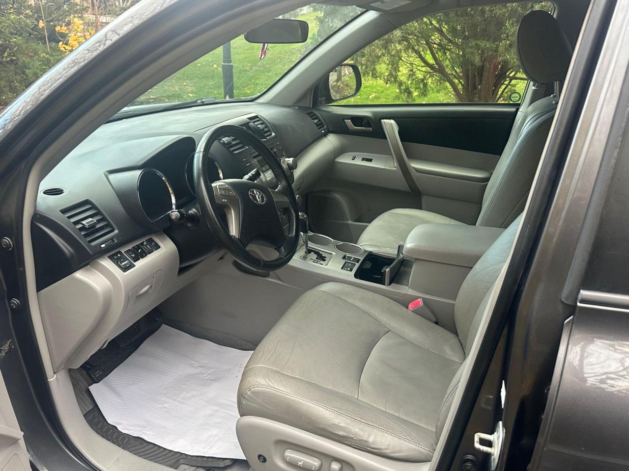 2009 Toyota Highlander 4WD 4dr V6 - Photo #6
