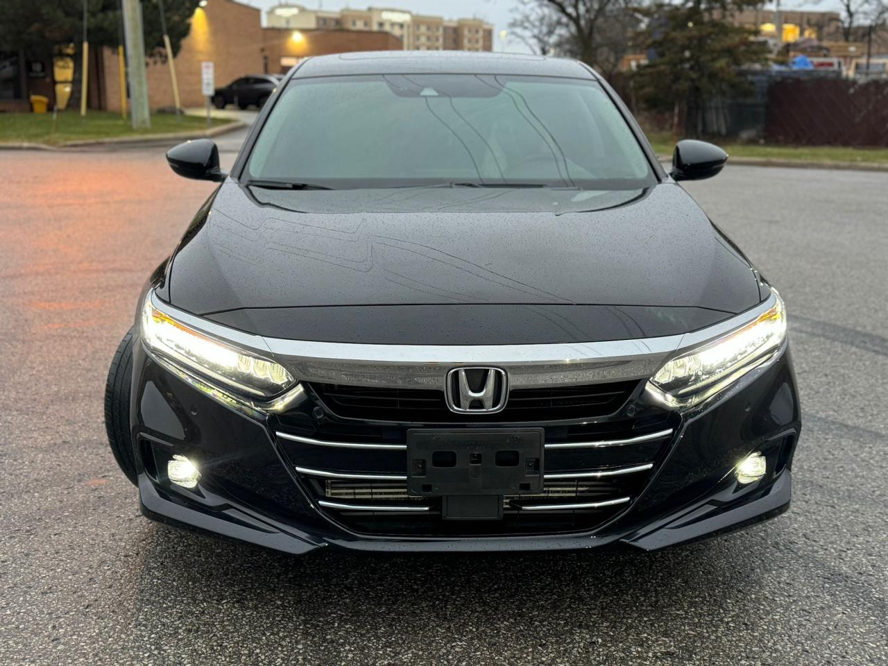 2022 Honda Accord Touring - Photo #3