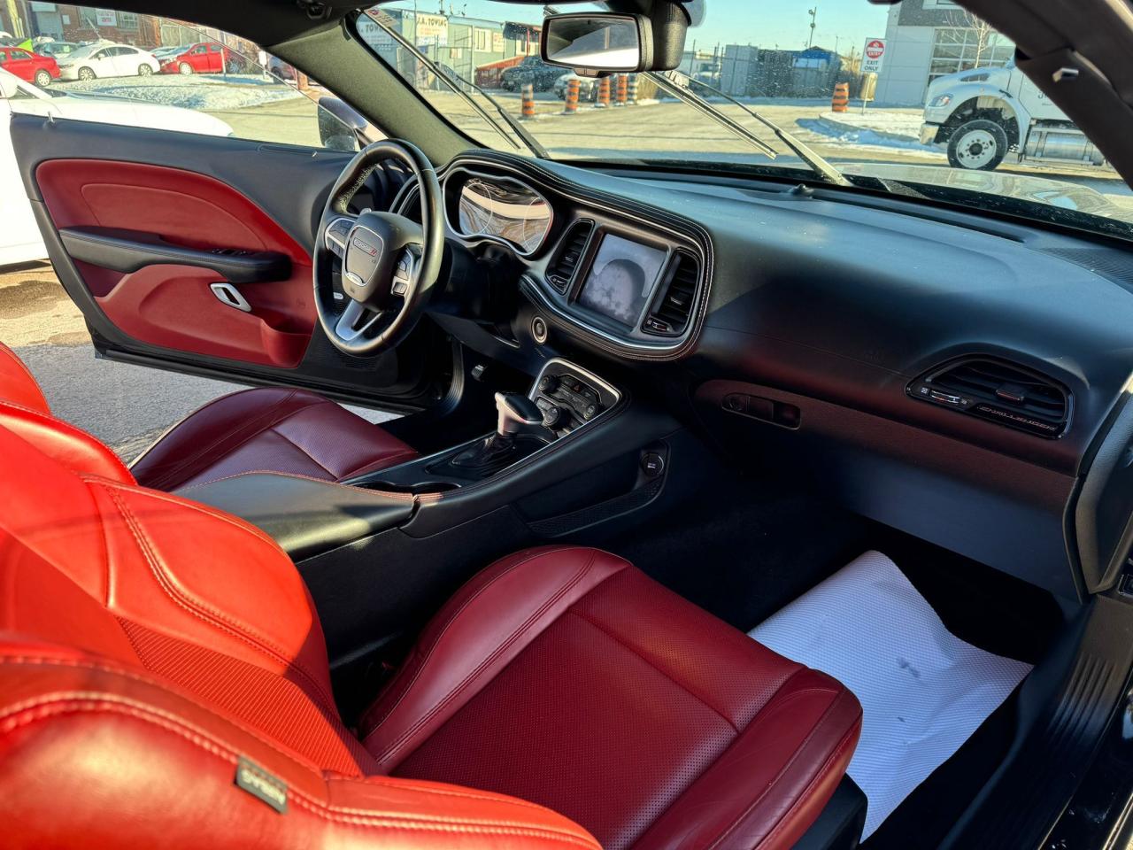 2018 Dodge Challenger GT - Photo #14