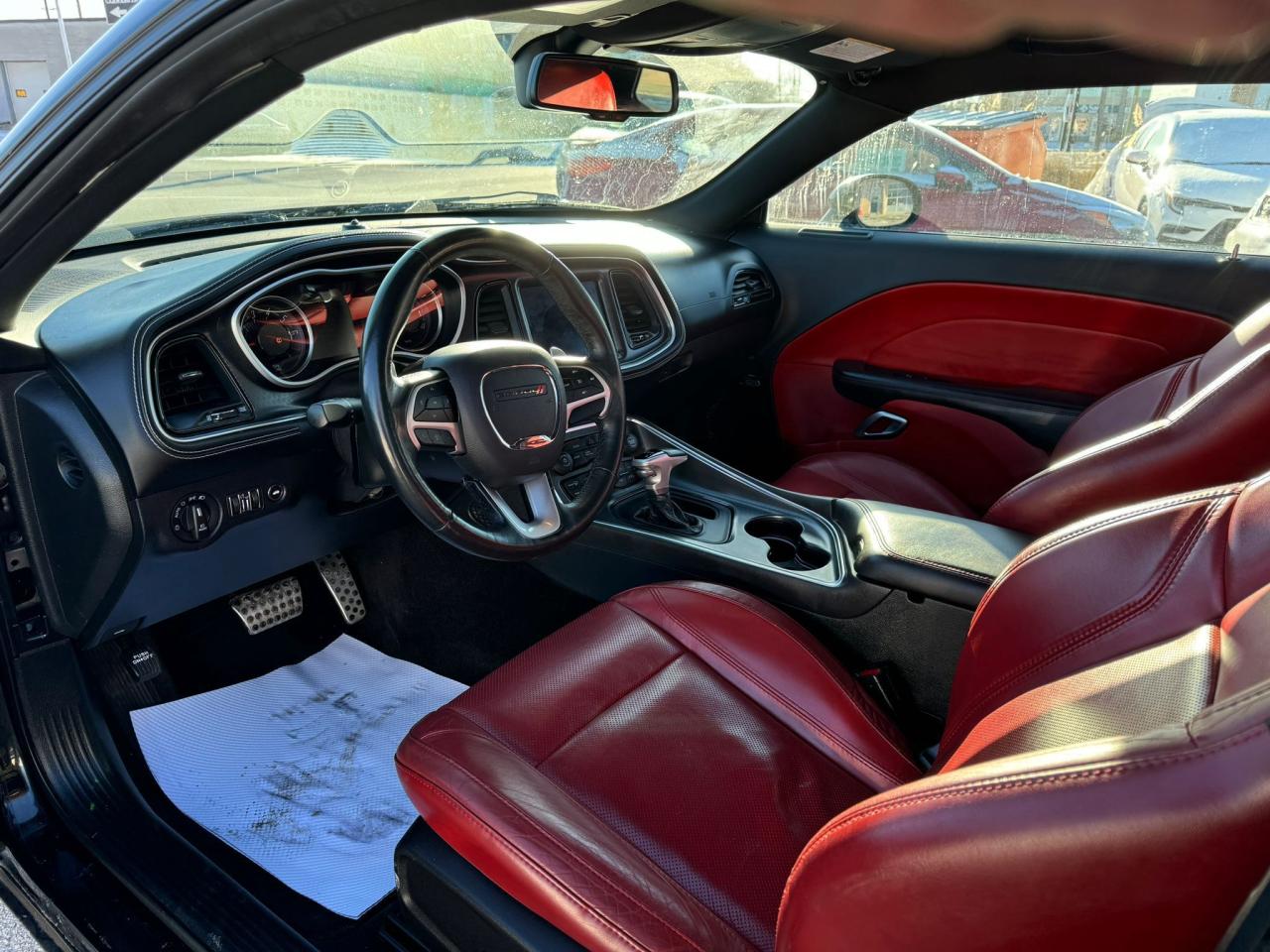 2018 Dodge Challenger GT - Photo #17