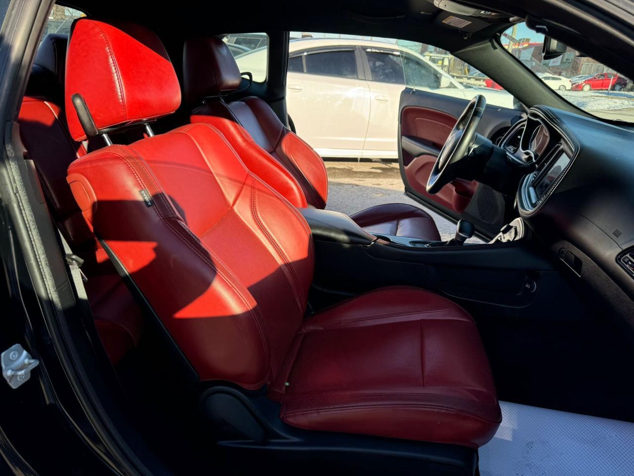 2018 Dodge Challenger GT - Photo #16