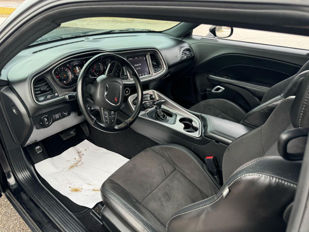 2022 Dodge Challenger GT - Photo #12