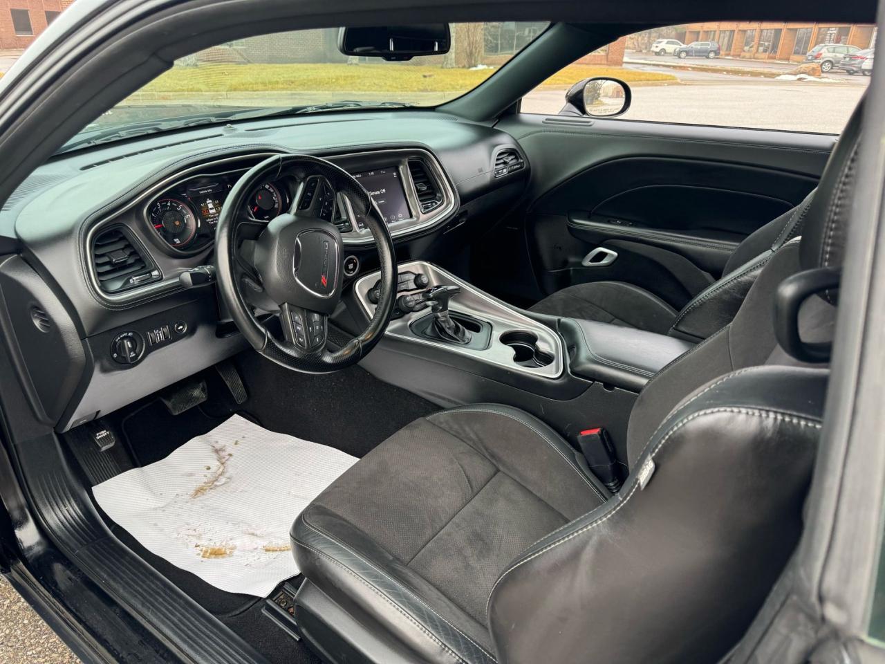 2022 Dodge Challenger GT - Photo #14