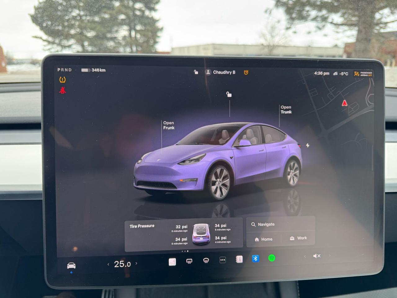 2023 Tesla Model Y LONG RANGE - Photo #19