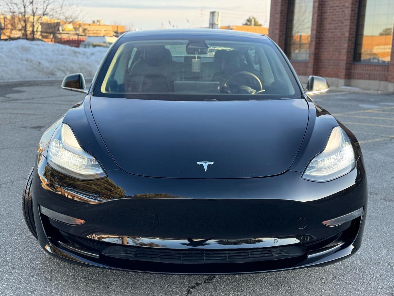 2019 Tesla Model 3 STANDARD RANGE PLUS - Photo #2
