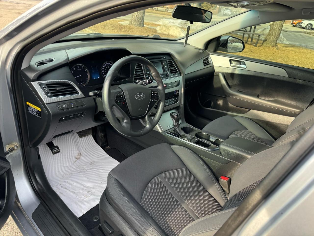 2016 Hyundai Sonata 2.4L GLS - Photo #9
