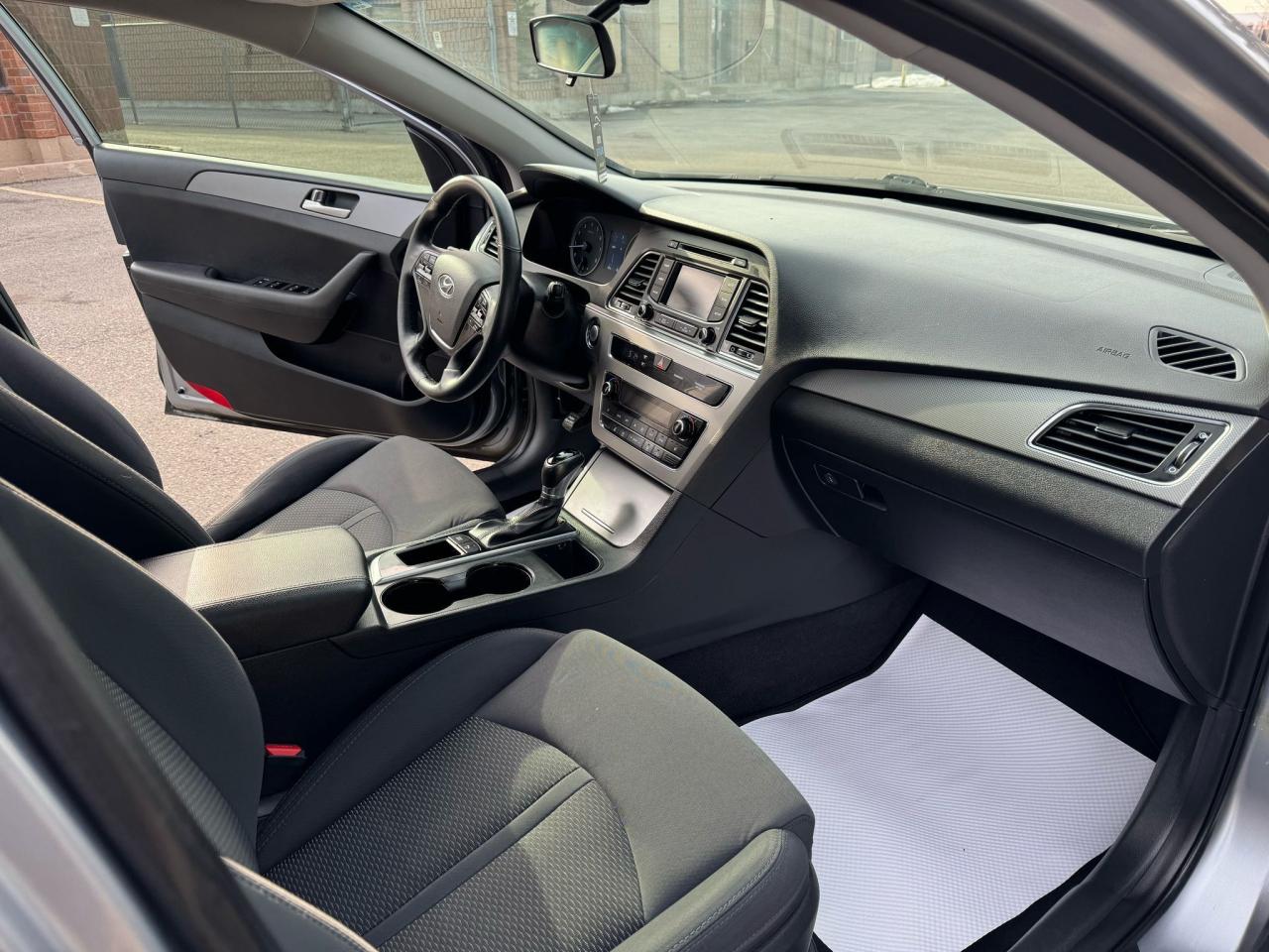 2016 Hyundai Sonata 2.4L GLS - Photo #12