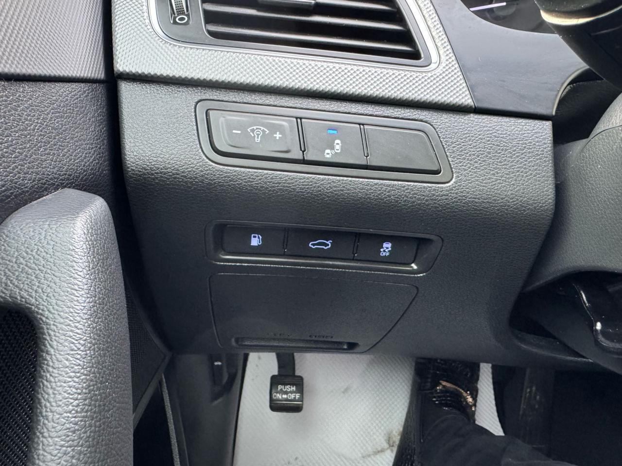 2016 Hyundai Sonata 2.4L GLS - Photo #17