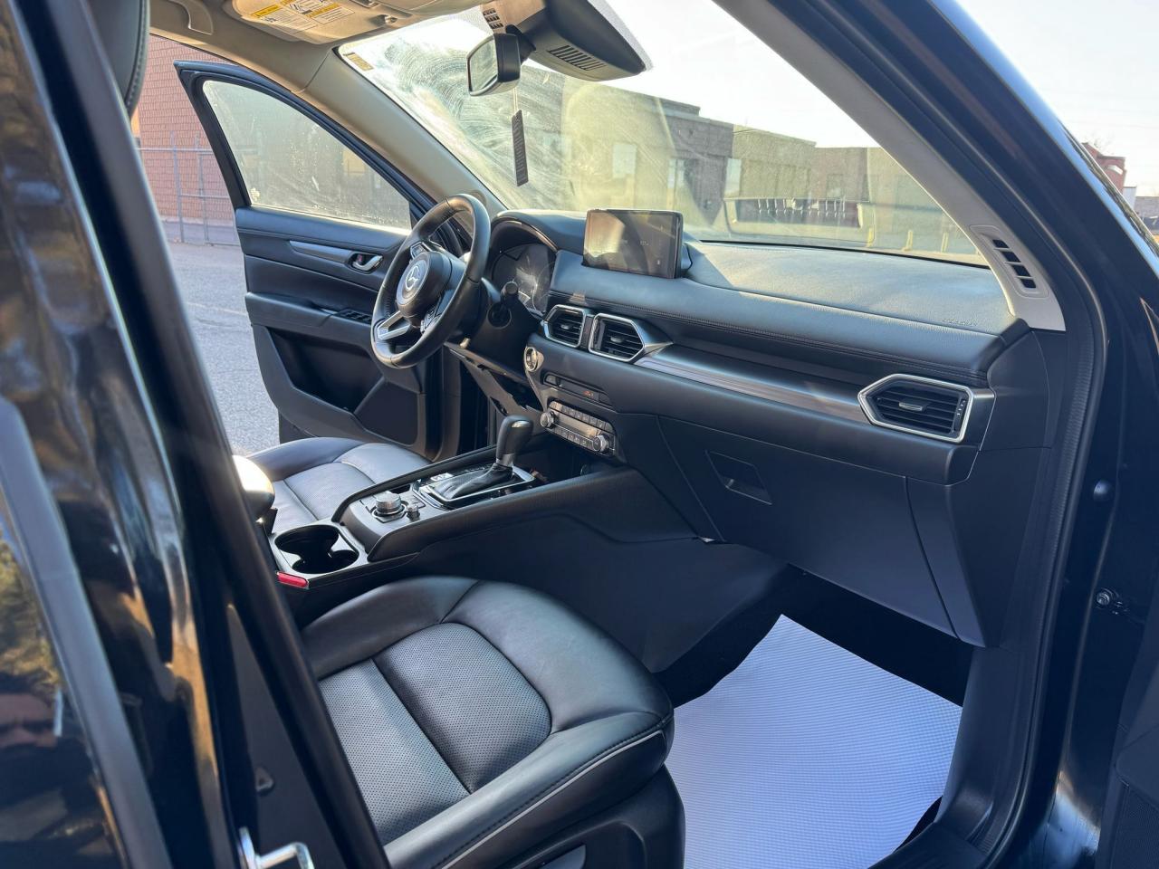 2024 Mazda CX-5 GS - Photo #10