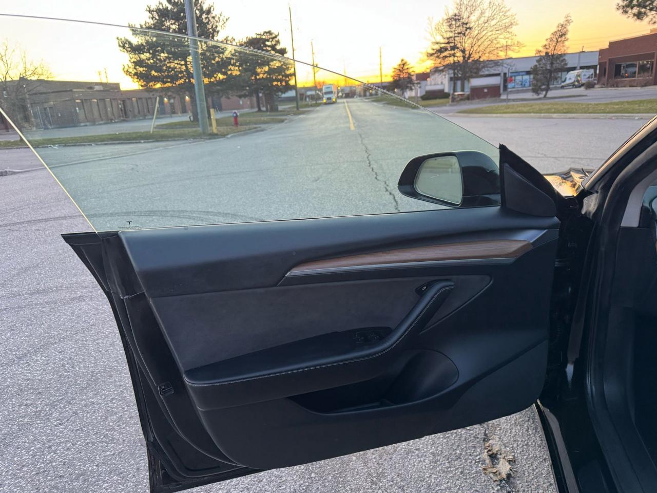 2022 Tesla Model 3 Standard Range - Photo #13