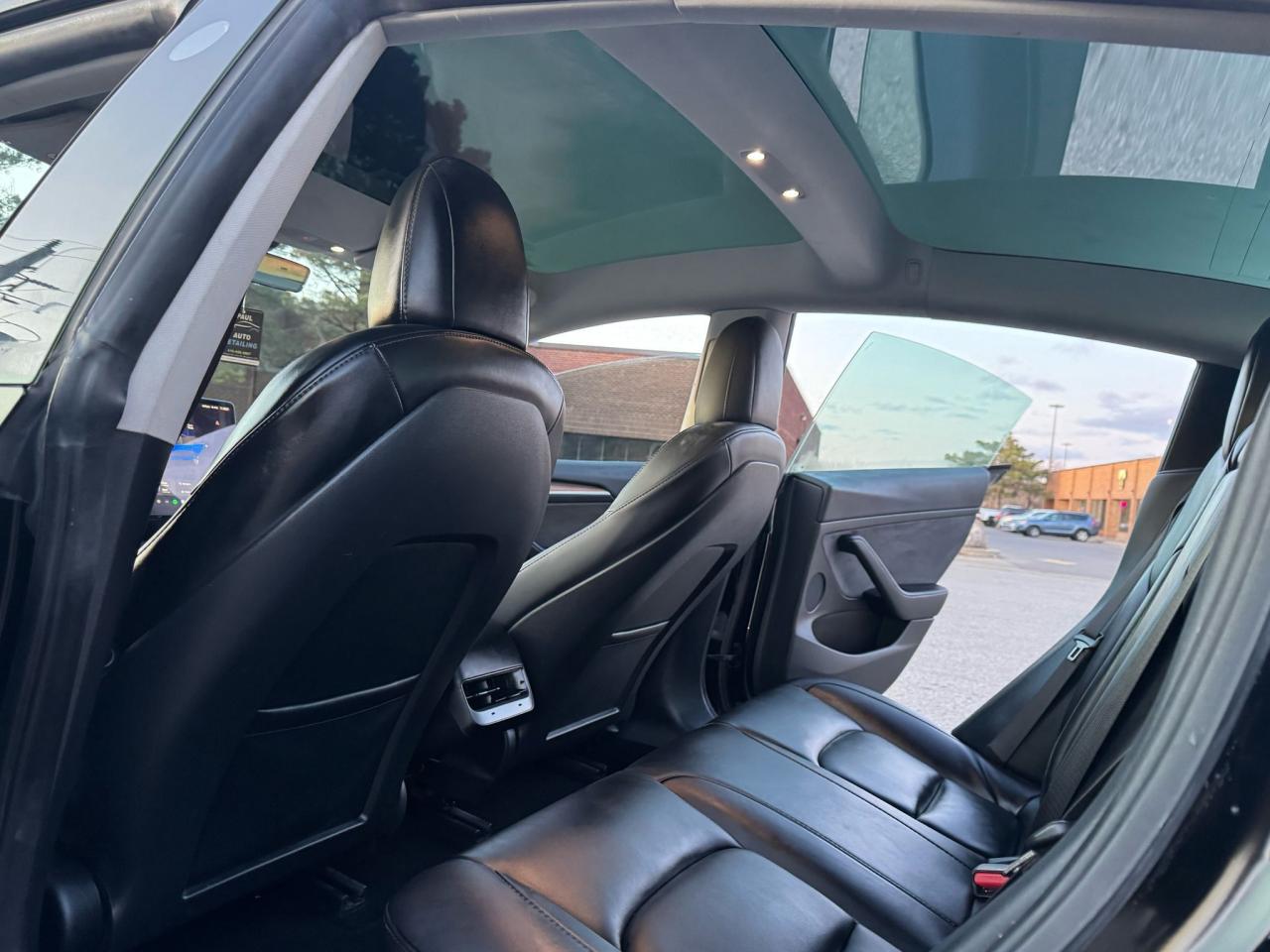 2022 Tesla Model 3 Standard Range - Photo #15
