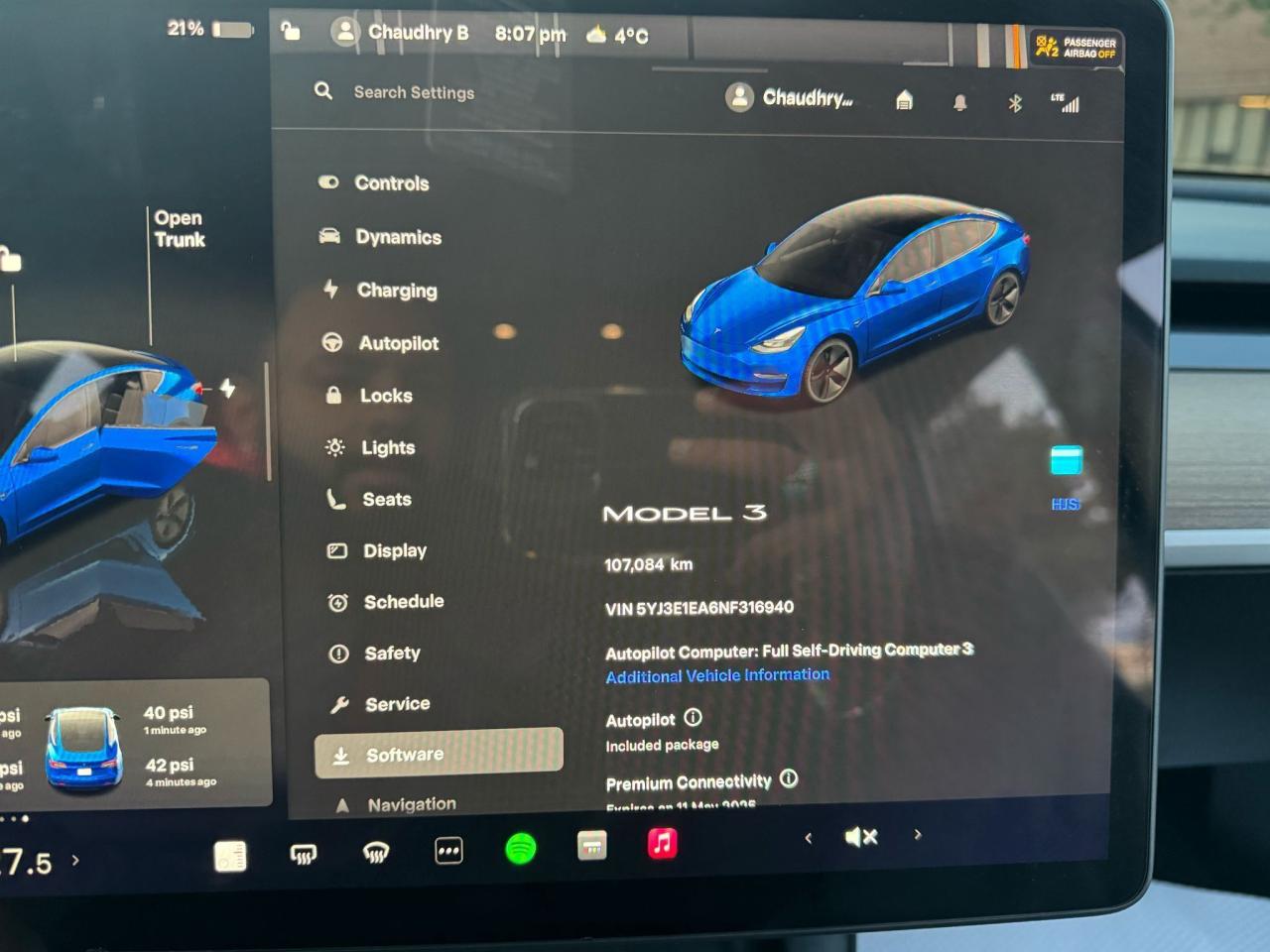 2022 Tesla Model 3 Standard Range - Photo #16