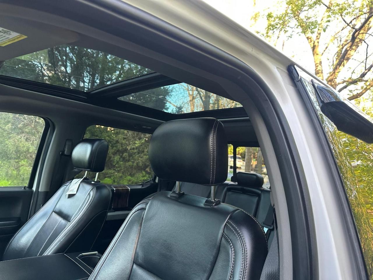 2018 Ford F-150 Lariat - Photo #9