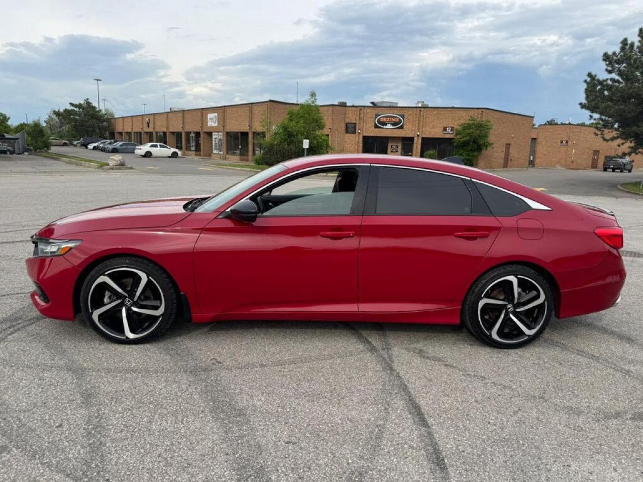 2021 Honda Accord SE - Photo #6