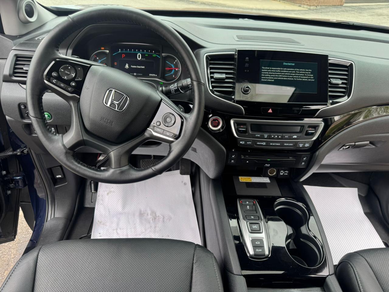 2021 Honda Pilot TOURING 8-PASSENGER - Photo #14