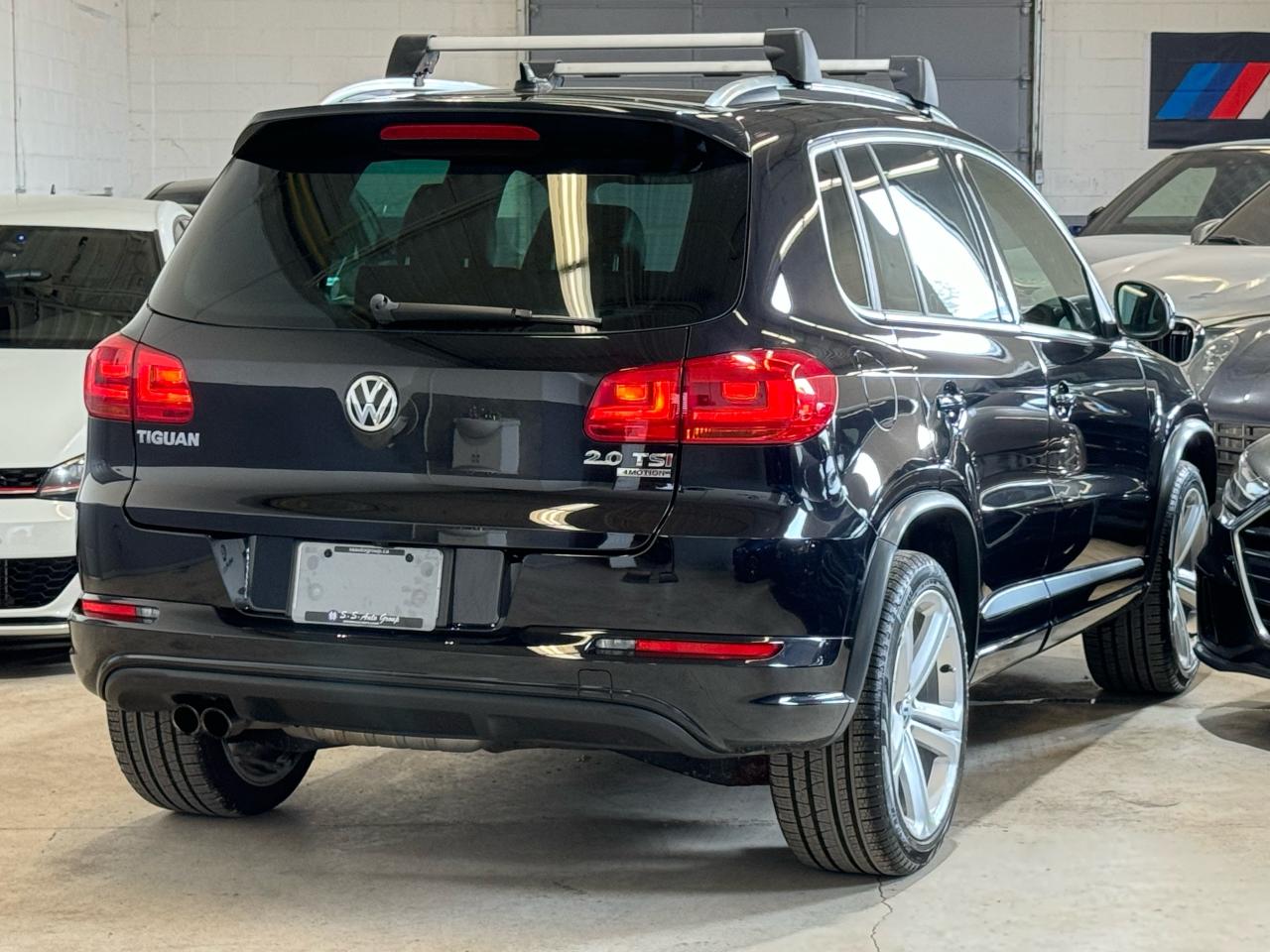 2015 Volkswagen Tiguan R-LINE HIGHLINE|NAV|BACKUP|CARPLAY|FENDER|PANO| - Photo #4