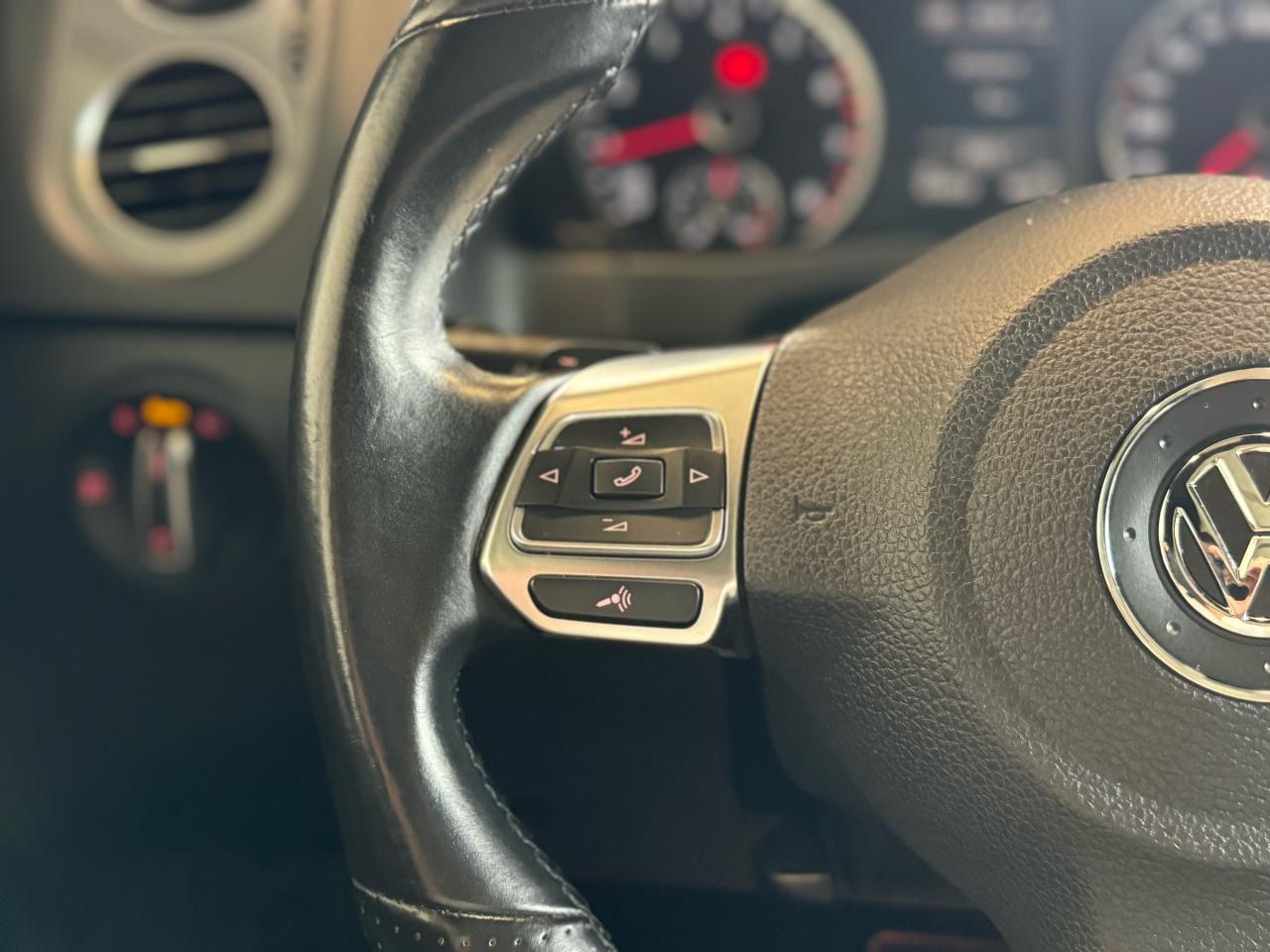 2015 Volkswagen Tiguan R-LINE HIGHLINE|NAV|BACKUP|CARPLAY|FENDER|PANO| - Photo #16