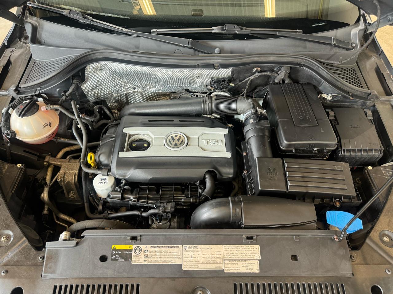 2015 Volkswagen Tiguan R-LINE HIGHLINE|NAV|BACKUP|CARPLAY|FENDER|PANO| - Photo #28
