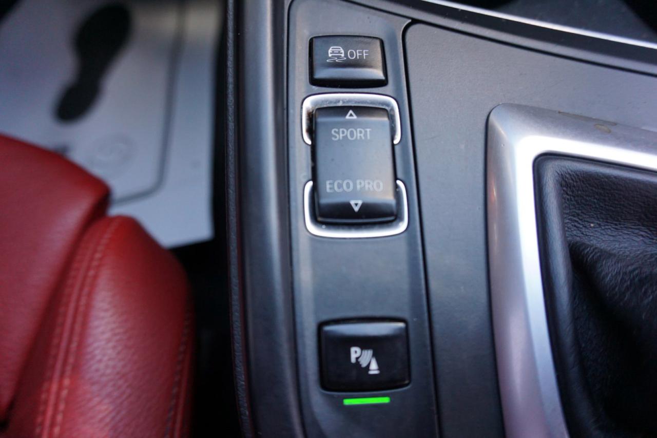 2014 BMW 4 Series 428i AWD LUXURY PKG NAVI CAMERA SUNROOF MEMORY HEATED LEATHER REVERSE PARKING SENSORS - Photo #34