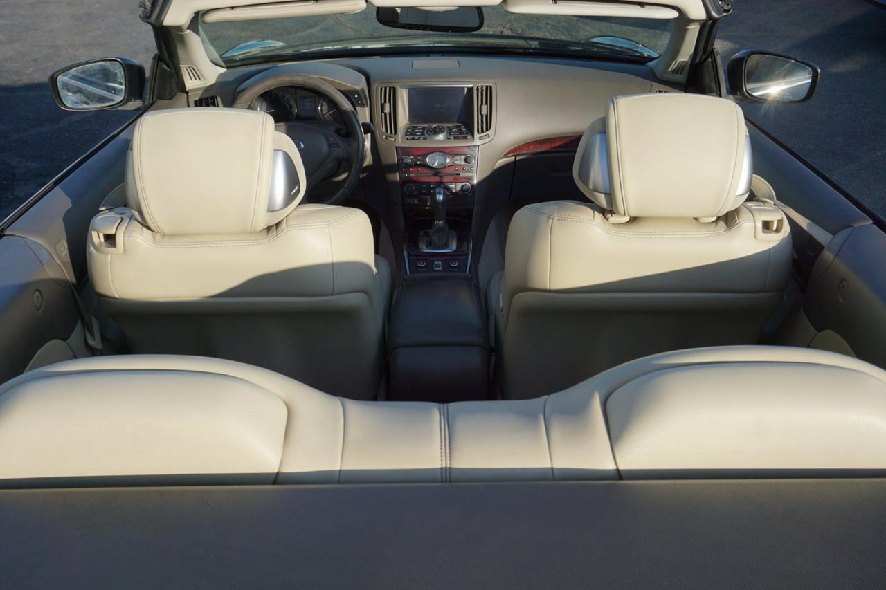 2013 Infiniti G Convertible 3.7L V6 CONVERTIBLE CERTIFIED *ACCIDENT FREE* CAMERA NAV BLUETOOTH LEATHER HEATED SEATS CRUISE ALLOYS - Photo #13
