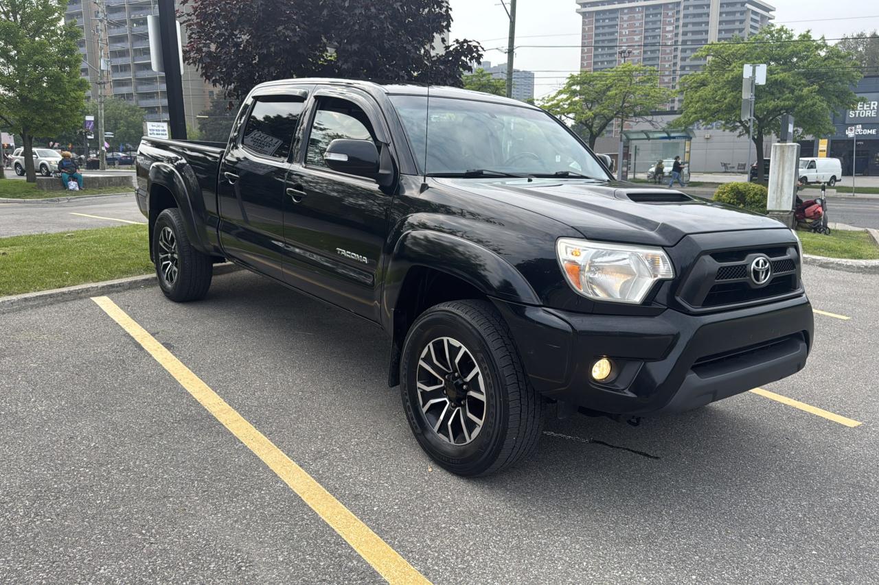 2014 Toyota Tacoma  - Photo #7