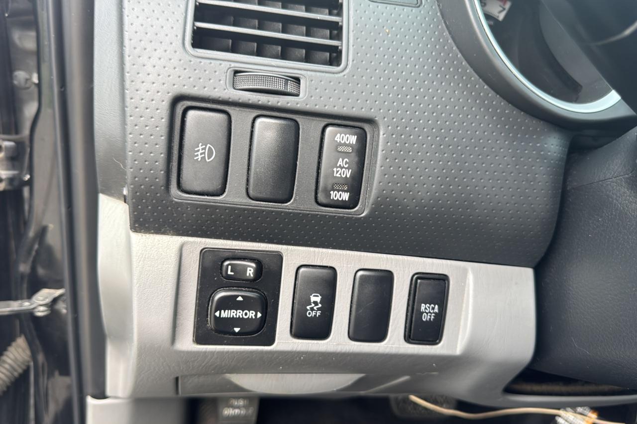 2014 Toyota Tacoma  - Photo #12