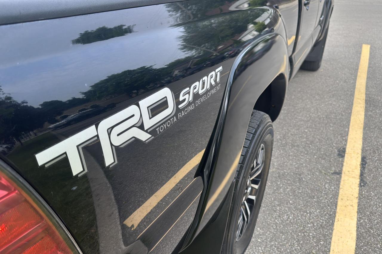 2014 Toyota Tacoma  - Photo #19