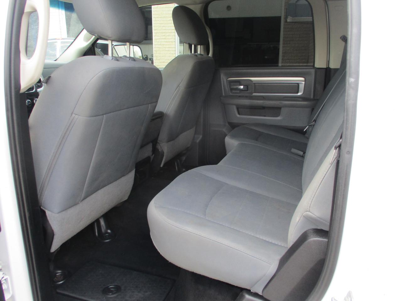 2016 RAM 2500 SLT - Photo #8
