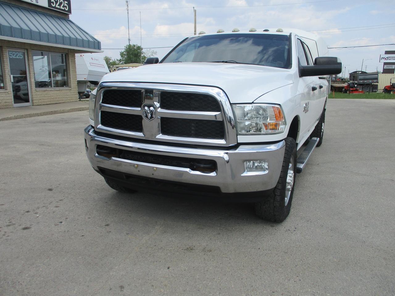 2016 RAM 2500 SLT - Photo #2