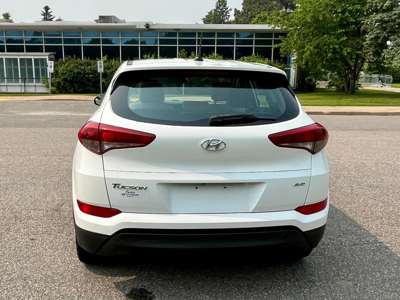 2017 Hyundai Tucson AWD/ No Accidents / Certified - Photo #8