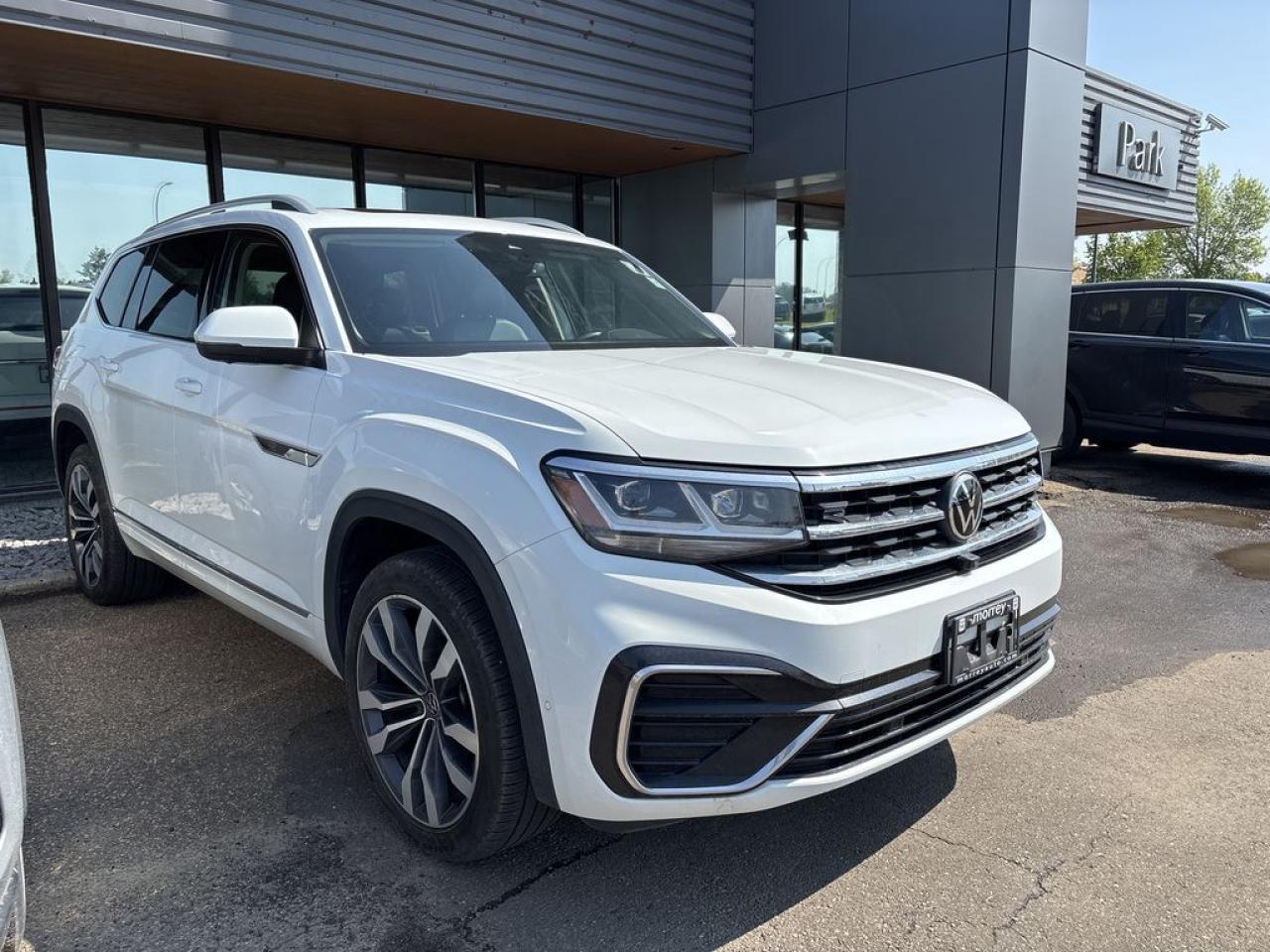 Used 2021 Volkswagen Atlas EXECLINE for sale in Sherwood Park, AB