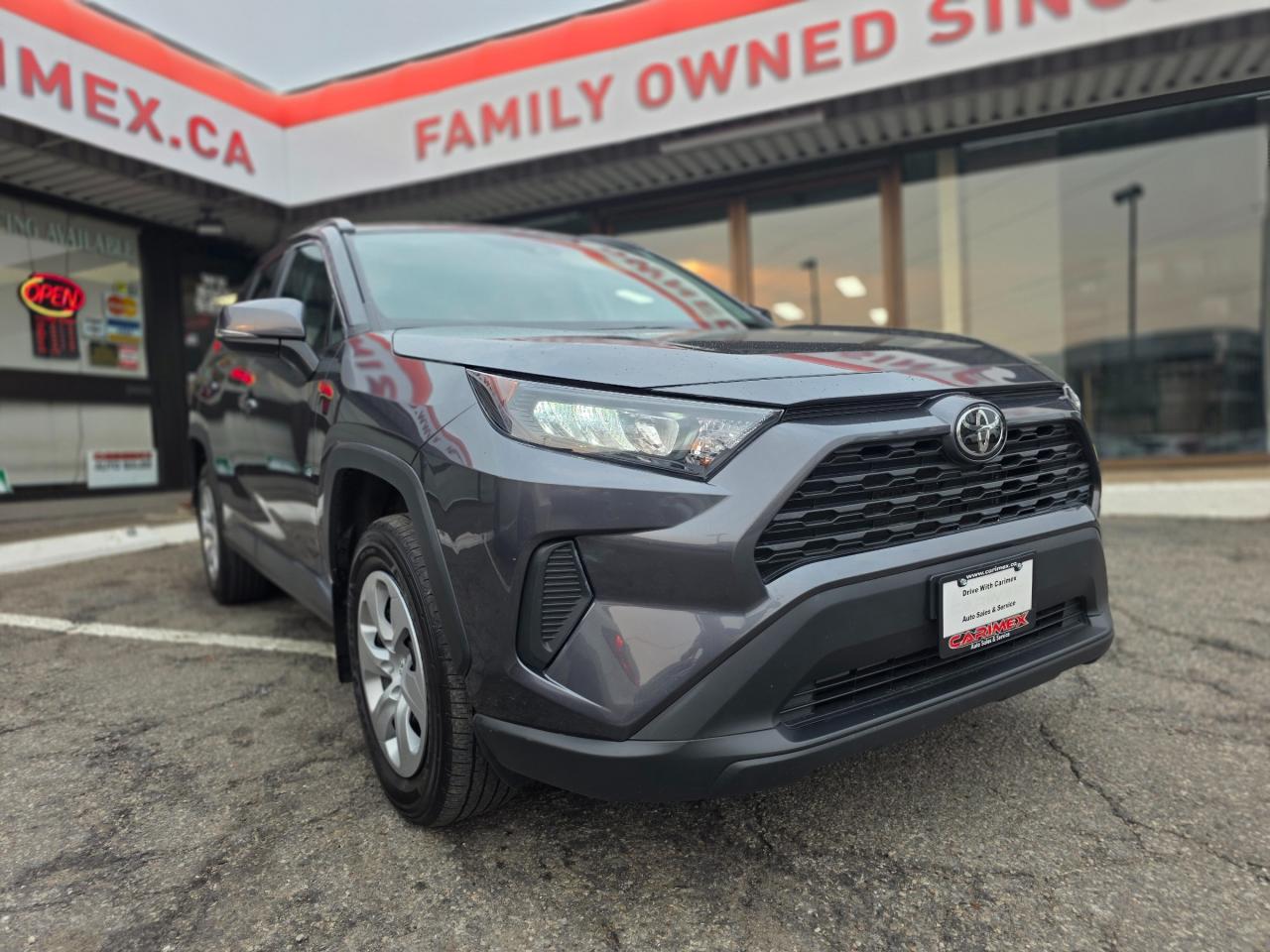 2020 Toyota RAV4 LE AWD | ONE OWNER | ACCIDENT FREE Photo