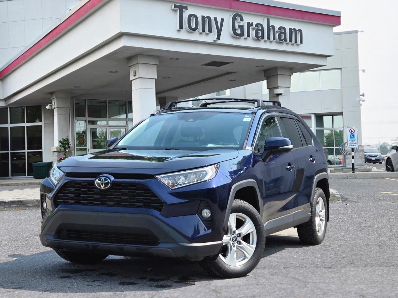 Used 2021 Toyota RAV4 XLE for sale in Ottawa, ON