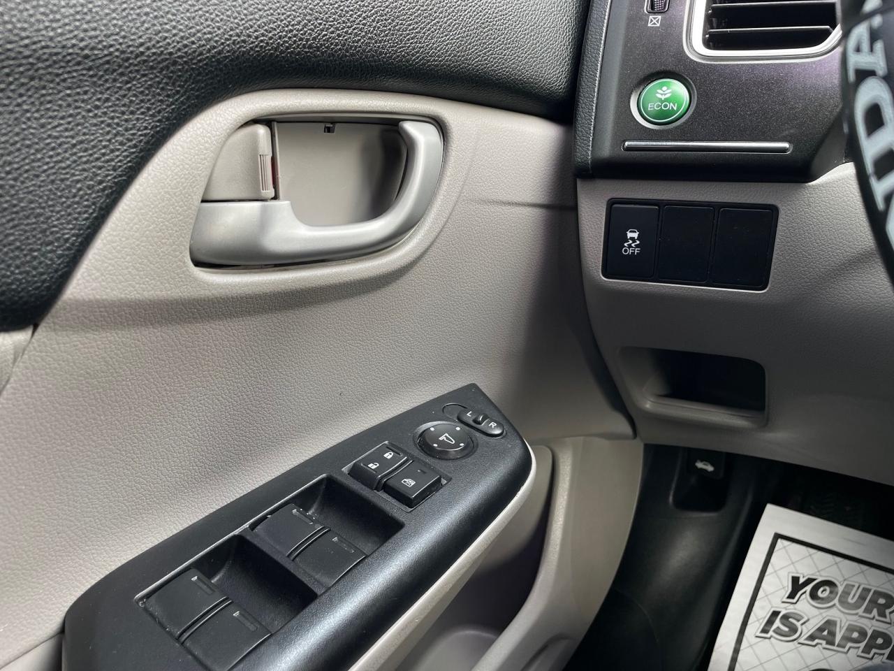 2015 Honda Civic LX *BACKUP CAMERA, REMOTE START, HEATED SEATS* - Photo #8