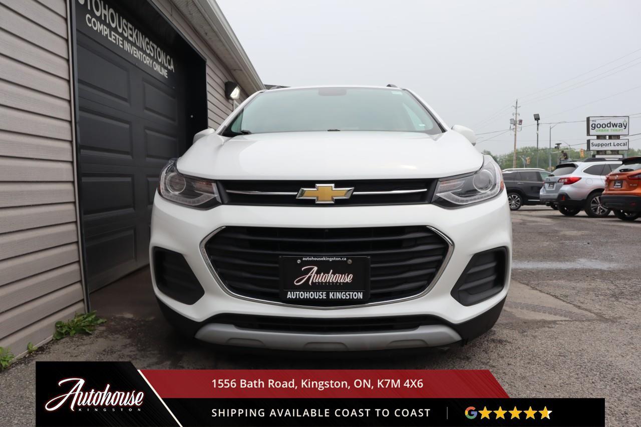 2021 Chevrolet Trax LT APPLE CARPLAY & ANDROID AUTO - BACKUP CAM Photo2
