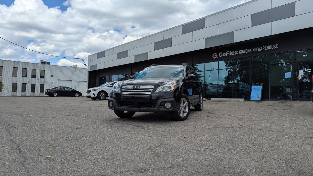 2013 Subaru Outback 2.5i w/Limited Pkg - Photo #2