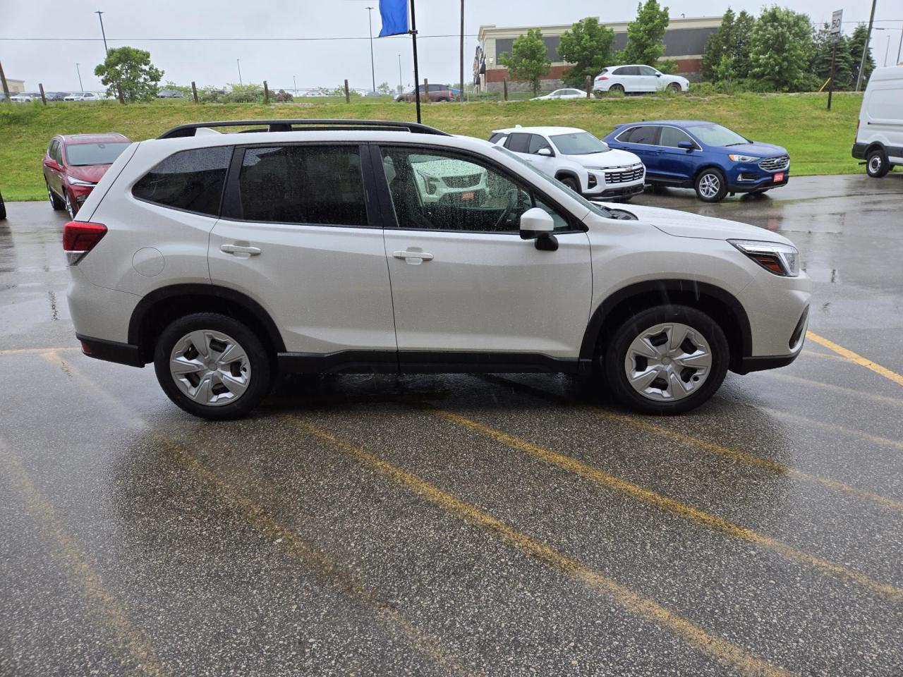 2019 Subaru Forester 2.5i Photo4